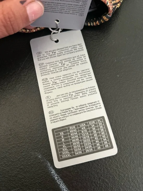 Yira new palm leaf print swimsuit cut-out one-piece style size small - Picture 6 of 7